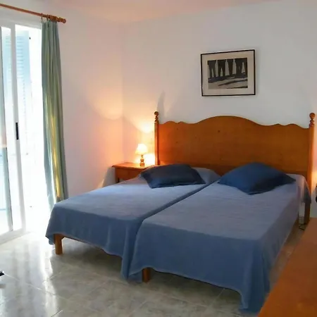 Apartment Komfortable Ferienwohnung Mit Ueberdachtem Balkon