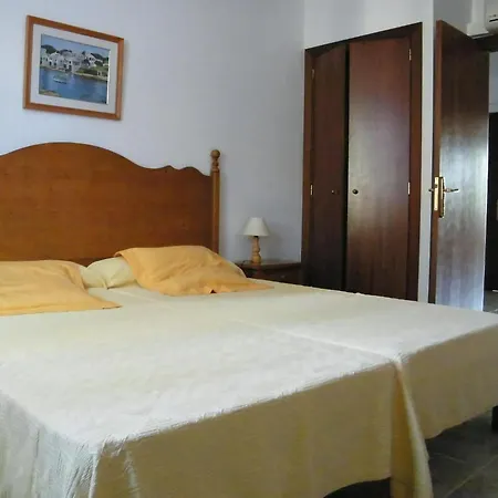 Komfortable Ferienwohnung Mit Ueberdachtem Balkon